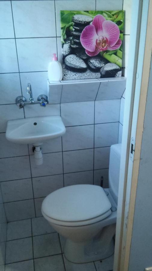 Pokoje Na Pogodnie Apartment Szczecin Bagian luar foto